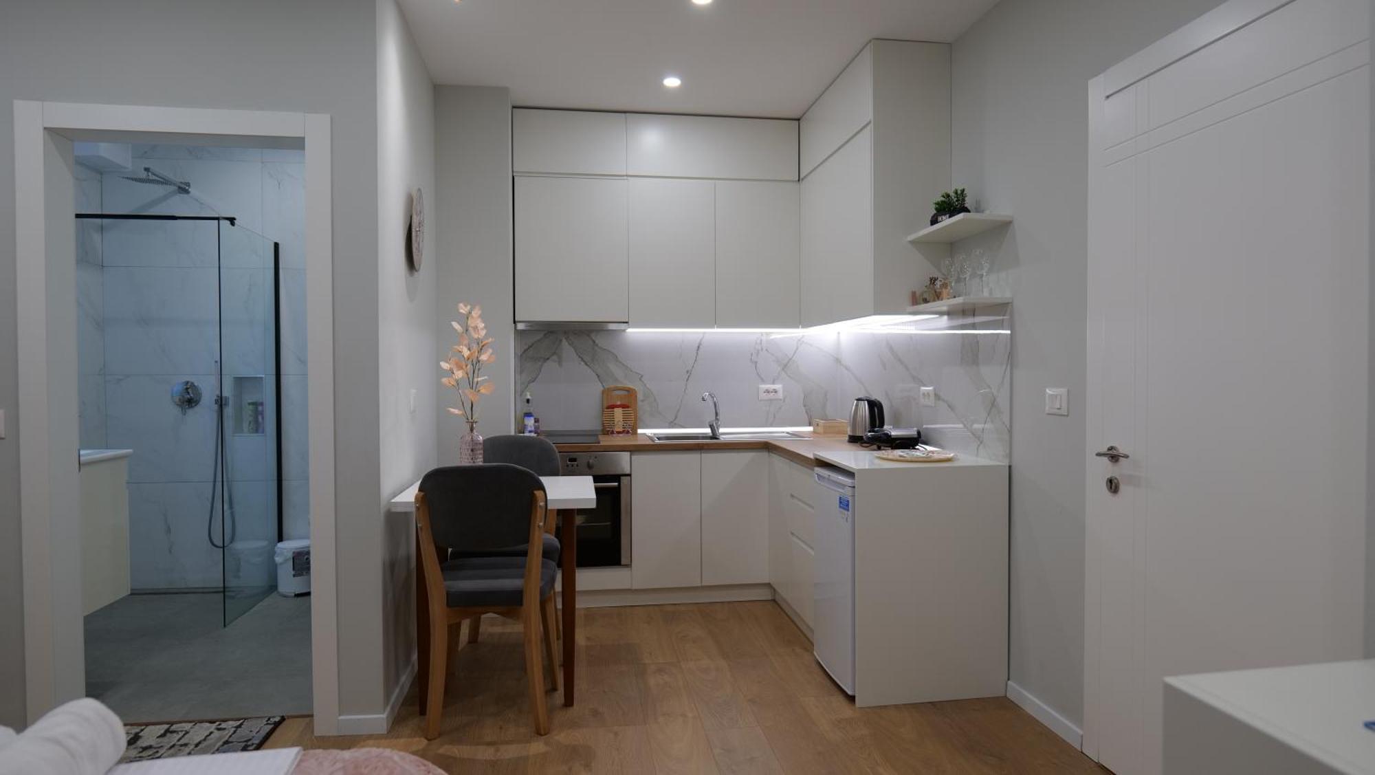 Kristi Apartments 01 ติรานา ภายนอก รูปภาพ